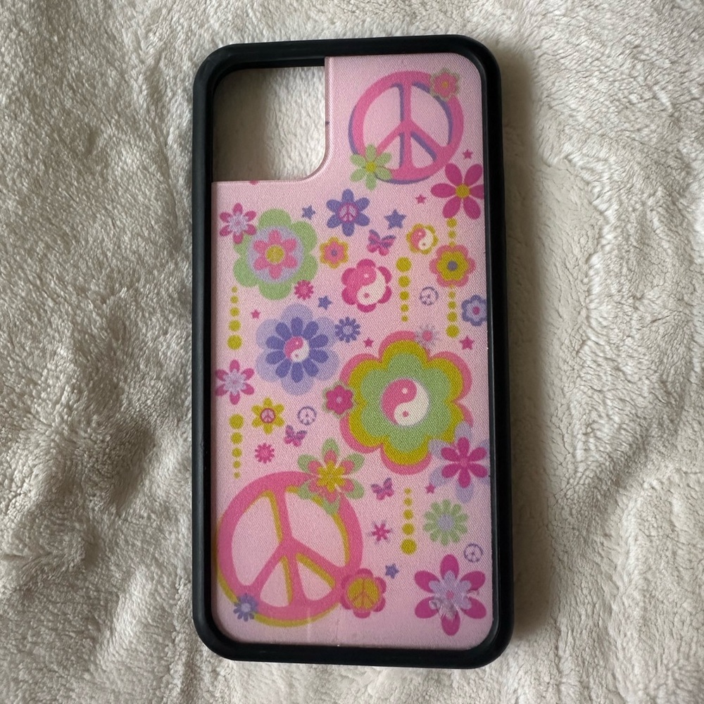 🩷 Wildflower “Peace n Luv” IPhone 11 Pro Max case 🩷